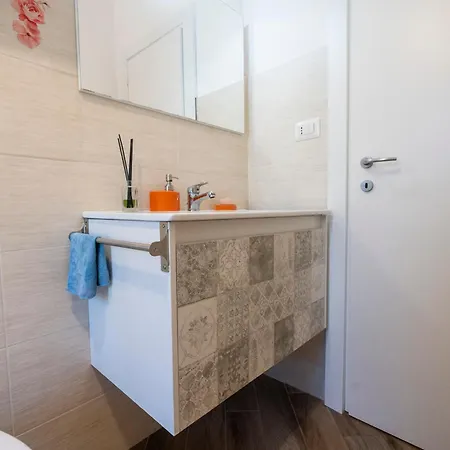 344 - La Gemma Sul Mare, Lemeglio - Moneglia, 7 Minuti A Piedi Da E Mare Posteggio Privato Gratis Apartamento Moneglia